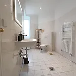 2 Bedroom In Kreuzberg Apartmán